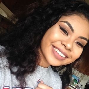 Meet your Posher, Arianna